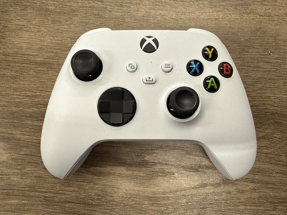 MICROSOFT XBOX X/S CONTROLLER