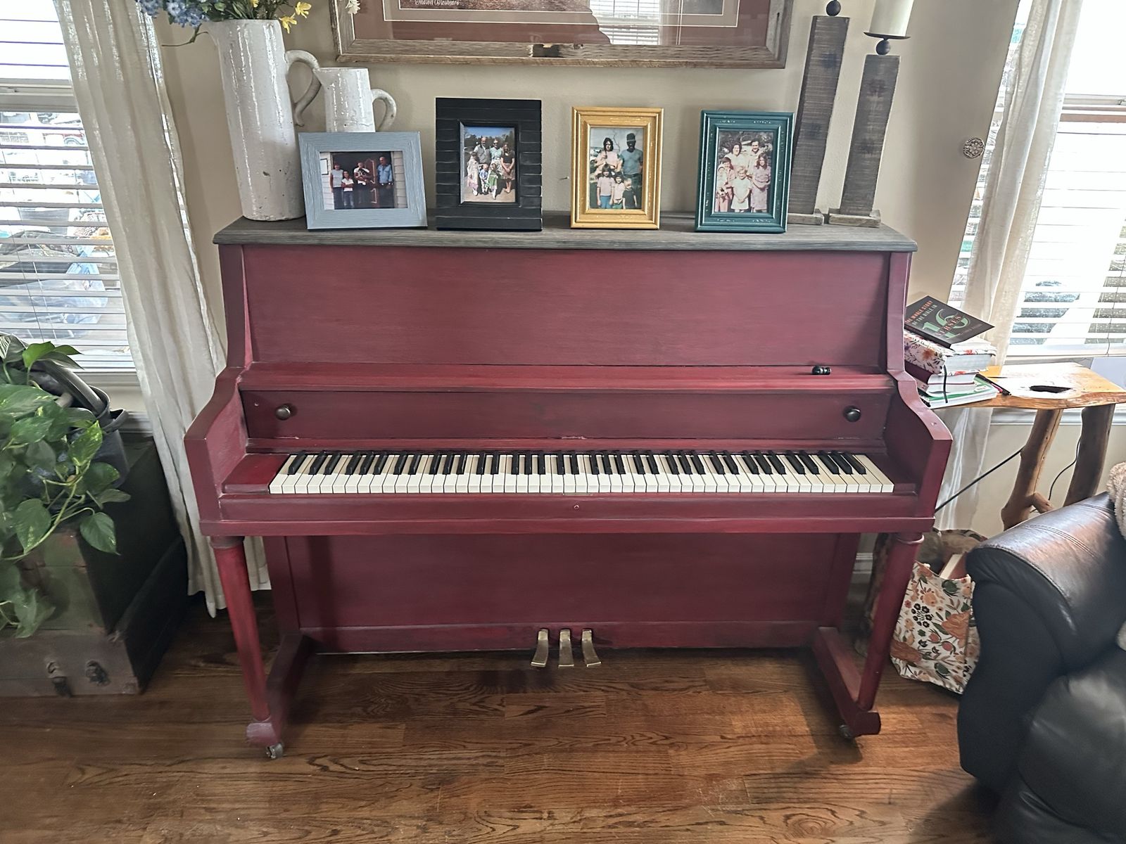 Gulbransen Upright Piano