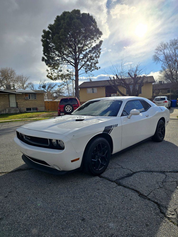 2013 DODGE CHALLENGER SXT 100th Anniversary