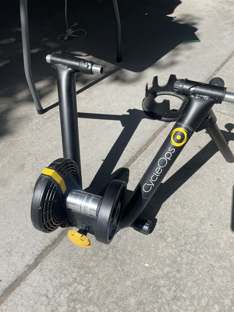 Cycleops Smart Bike Trainer