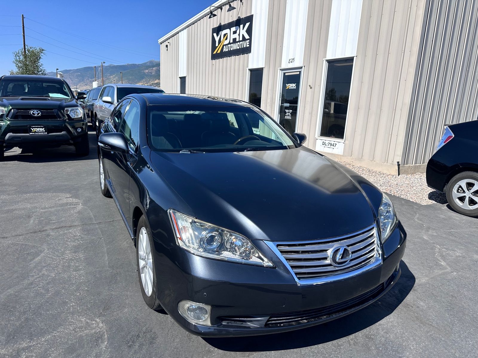 2010 Lexus ES Base