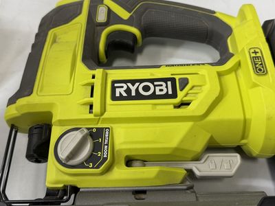 Ryobi Brushless 18V Jigsaw (P524) With Charger