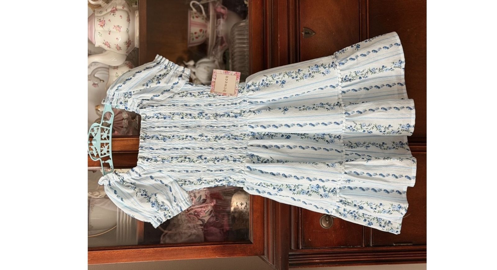 Brand new white with blue florals smocked puffed sleeve dress size 6X