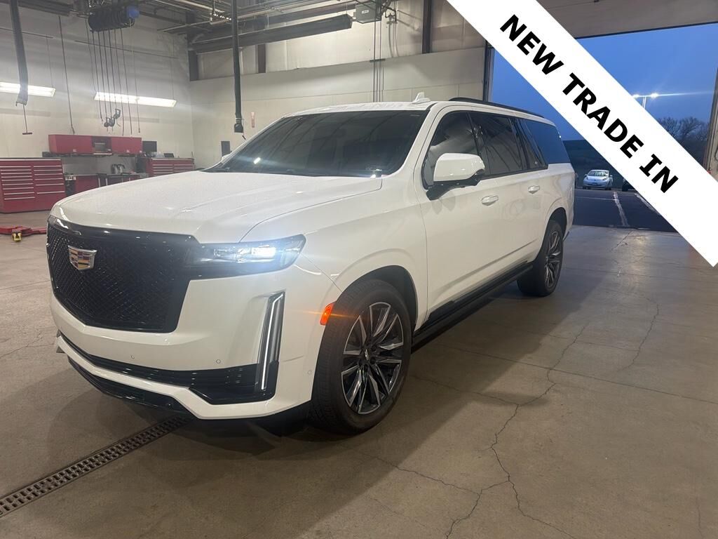 2023 Cadillac Escalade ESV Sport