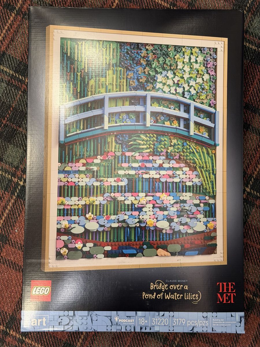 UNOPENED: LEGO Art Monet: Bridge over a pond of water lilies