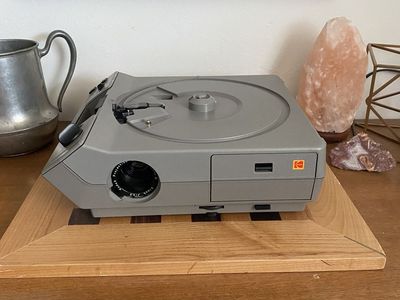 Complete Vintage Slide Kodak Kit – Projector, Scanner & Light Table (Tested, Ready to Use)