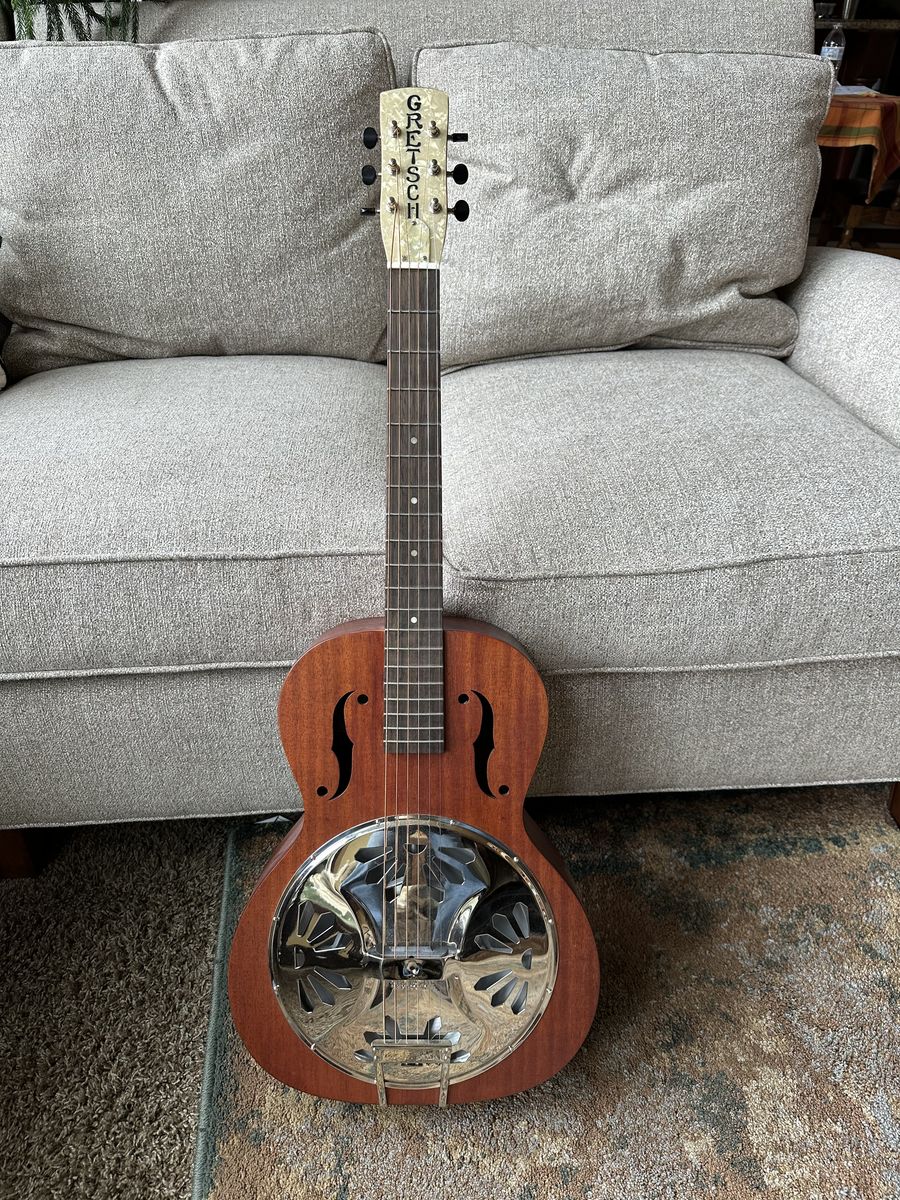Gretsch G9200 Boxcar Roundneck Resonator Guitar