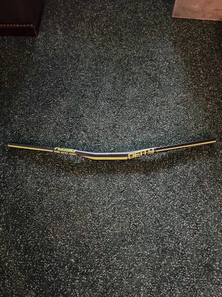 Deity Blacklabel Handlebars