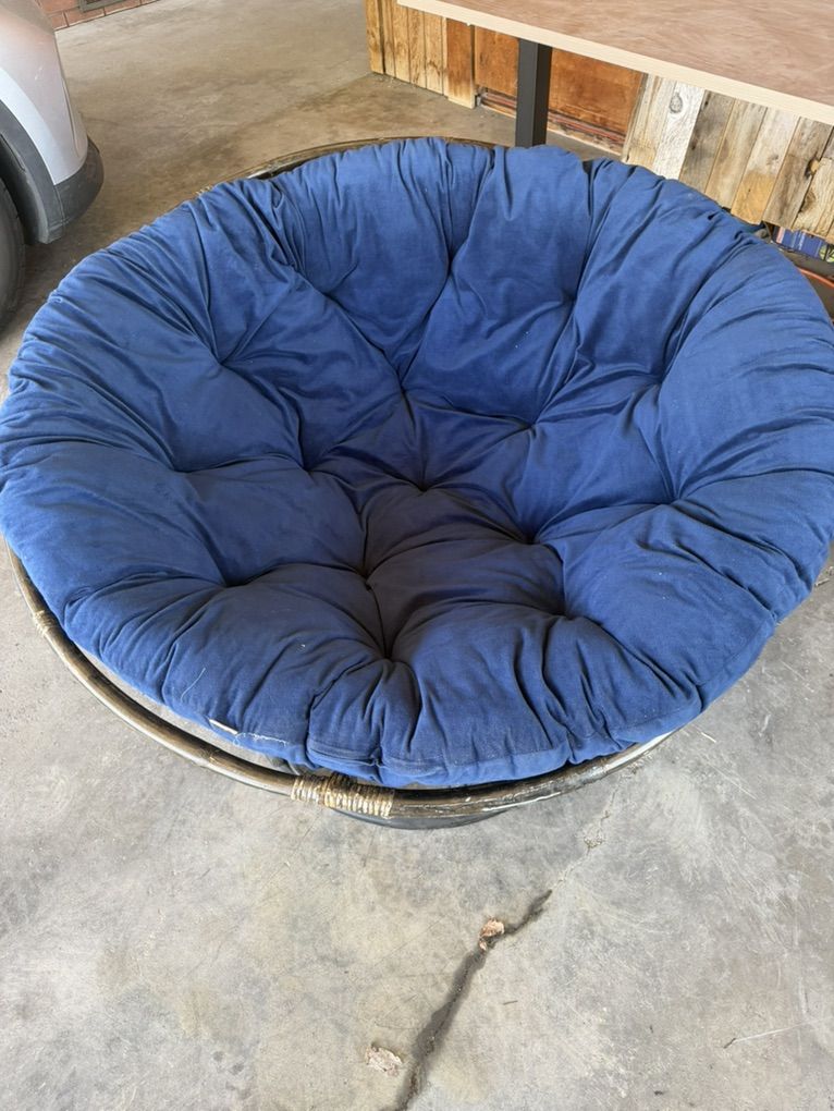 Navy/Royal Blue Velour Rattan Chair