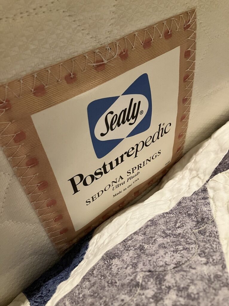 $200 Clean King Sealy Posturepedic Mttrss & Bxsprn