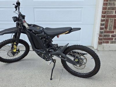 Sur Ron Light Bee X Electric Dirt Bike - Black, Excellent Condition, Off-Road Ready