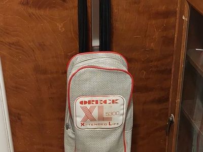 Rare Oreck Commercial Vacuum XL5300 Red