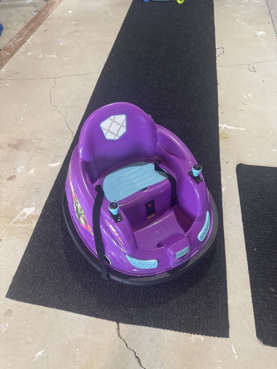 Purple Kids Electric Bumper Car Ride-On Toy with Joystick Controls