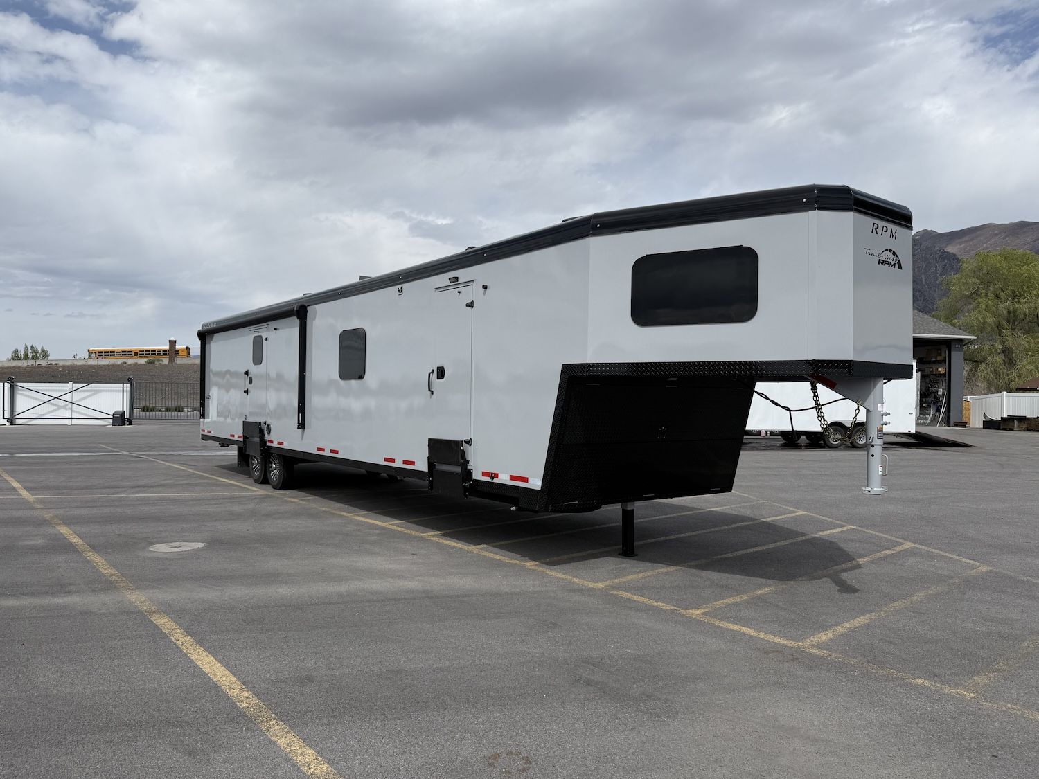 2027 Trails West NEW FreeRide 36' GN