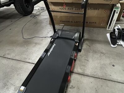 Famistar T532A Folding Treadmill