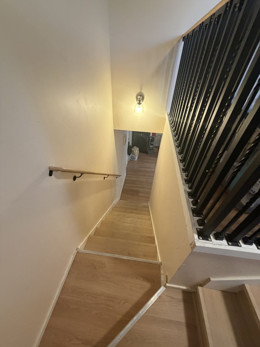 Main image 13