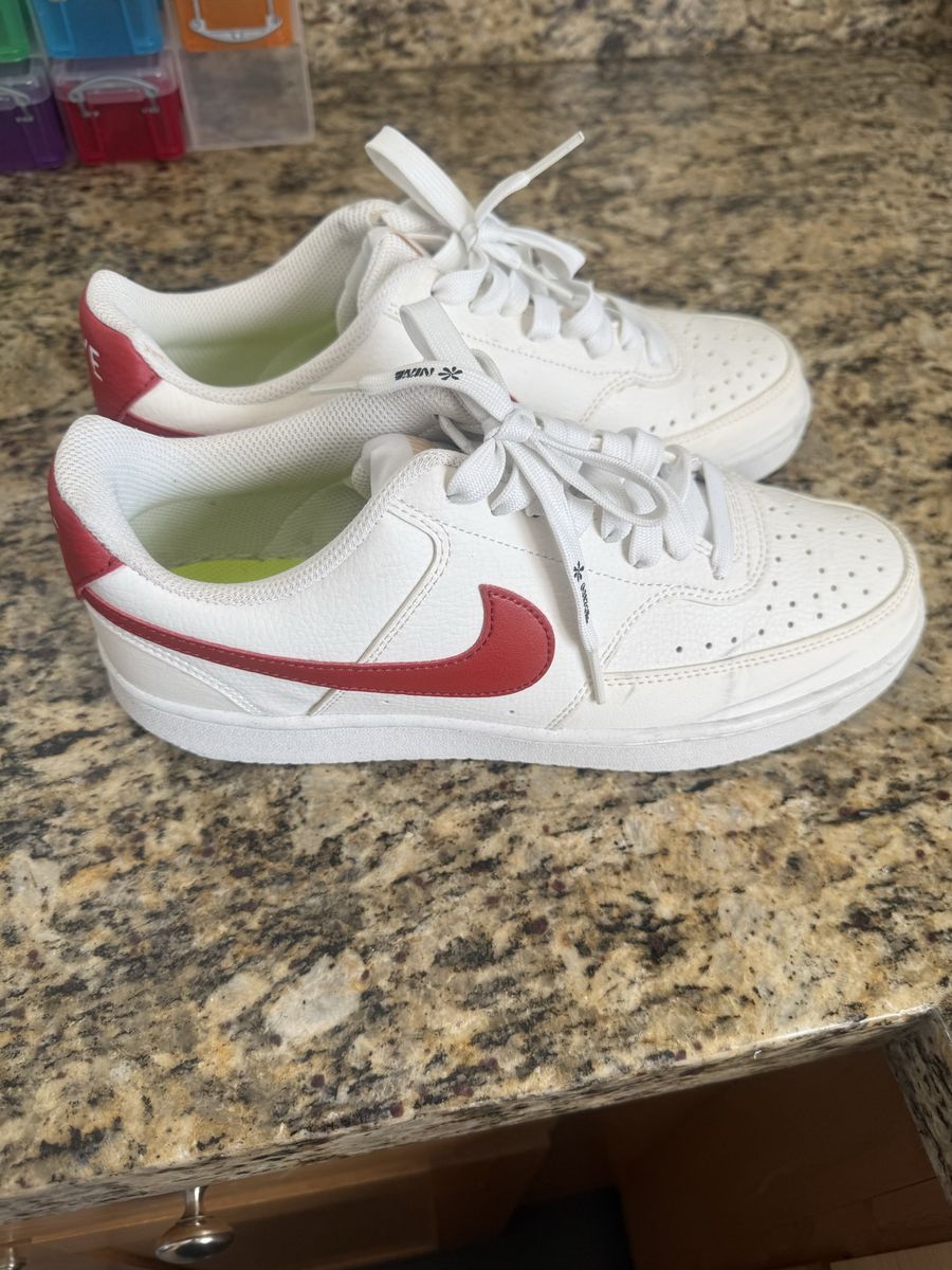 Nike White and Red Low Top Sneakers Women's Size 9.5