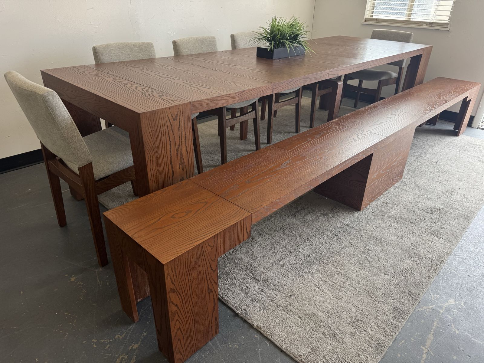 Main image 3