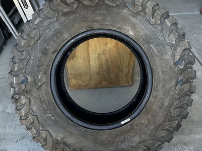 BFGoodrich M/T 315/70/R17 KM3