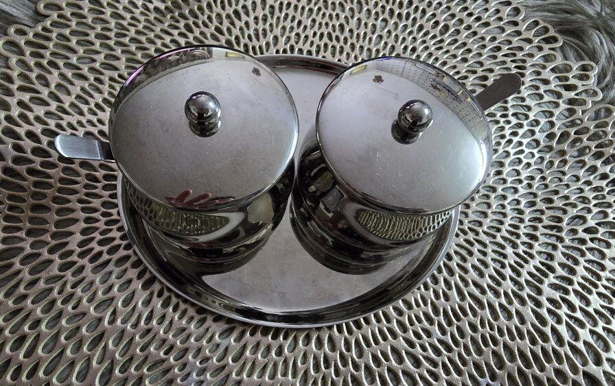 Kitchen supplies (Stainless Steel Containers).