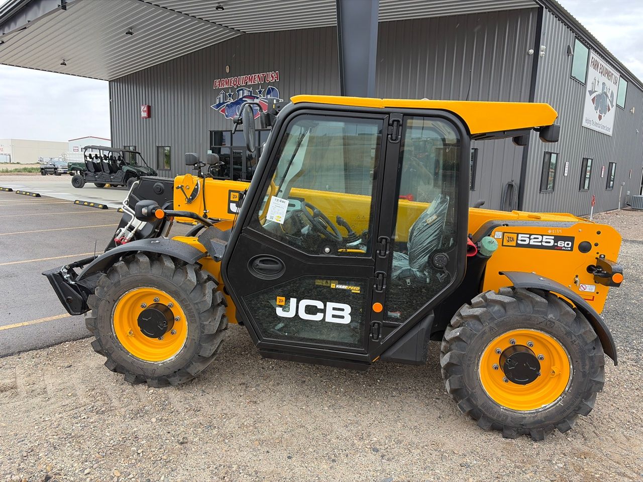 2025 JCB 525-60AG