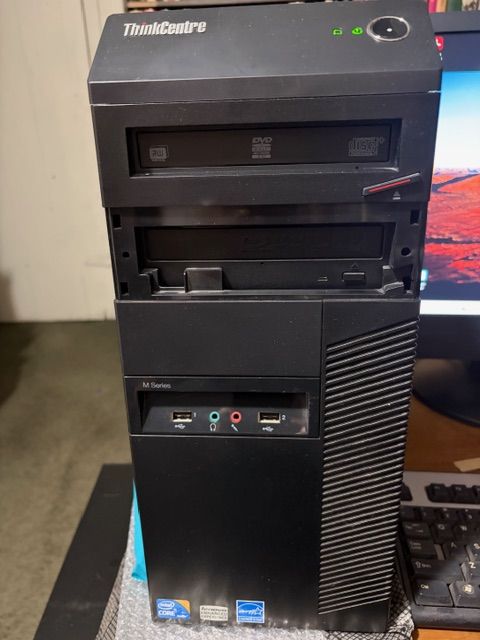 Lenovo M series mid-size tower i5. Complete setup.