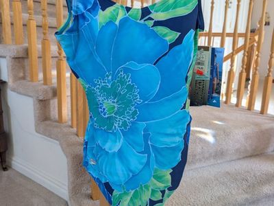Speedo Women's Blue Floral One-Piece Swimsuit, Size 14 - New with Tags, Chlorine Resistant Brand New