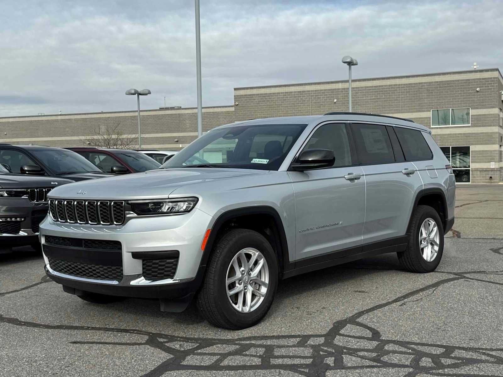 2025 Jeep Grand Cherokee L Laredo X