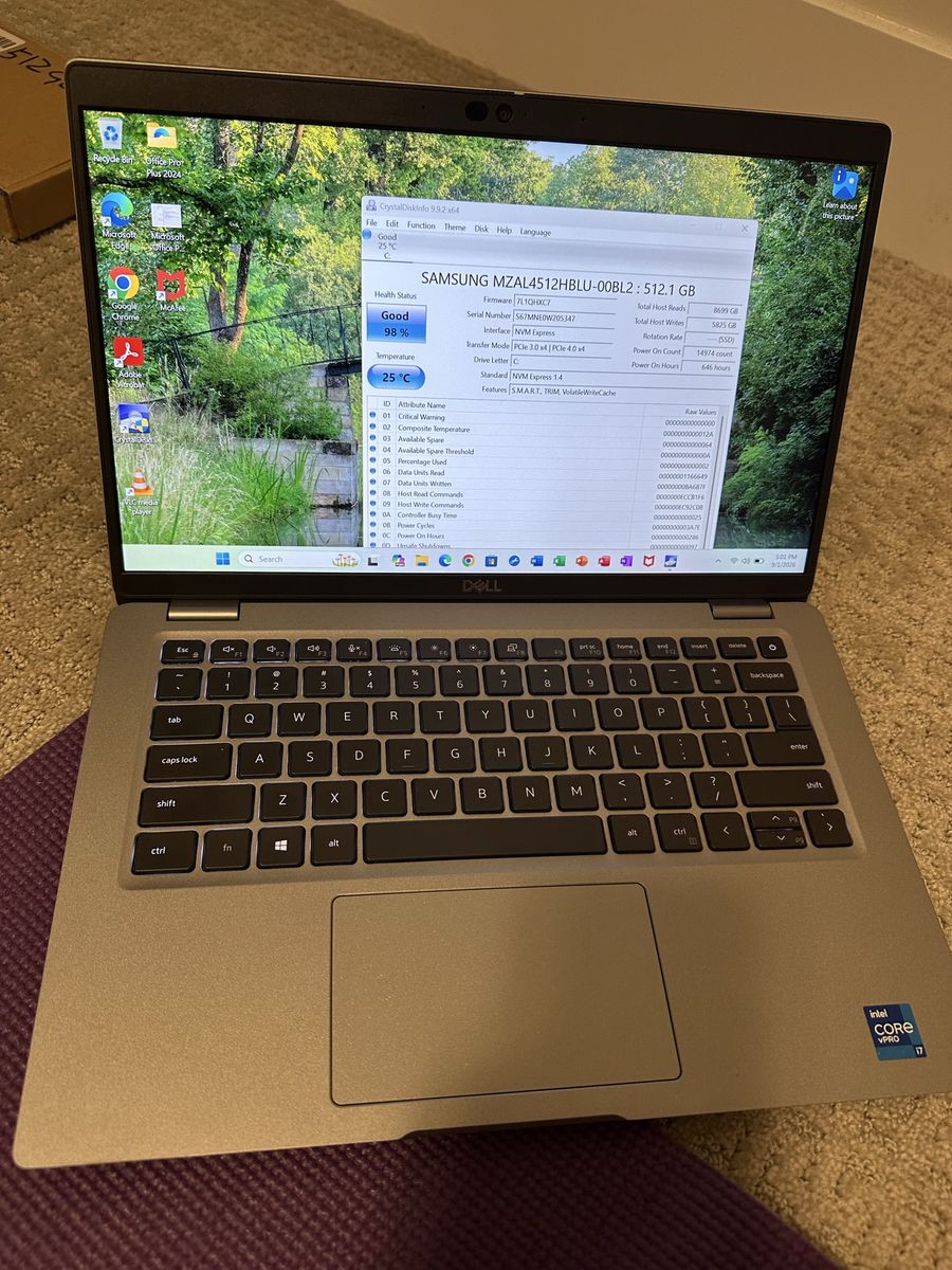 Dell Touch Laptop i7 Core 11th Gen 32 GB RAM 512 GB SSD Fast