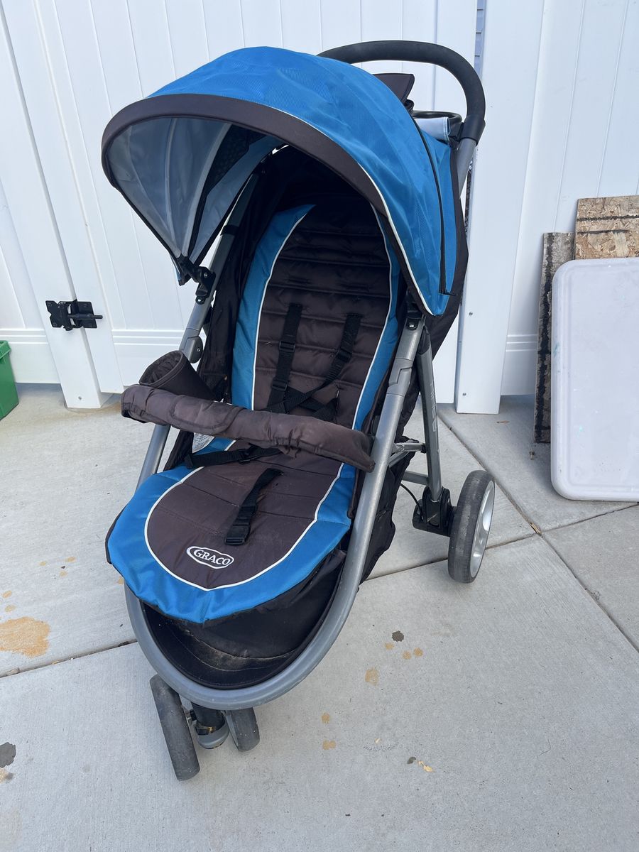 Graco Aire3 Click Connect Stroller - Blue/Black Lightweight stroller