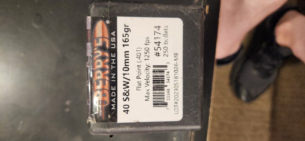 Berry's #54174, 40 S&W/10mm FMJ 165gr