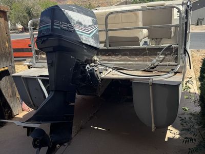 Pontoon boat 26’