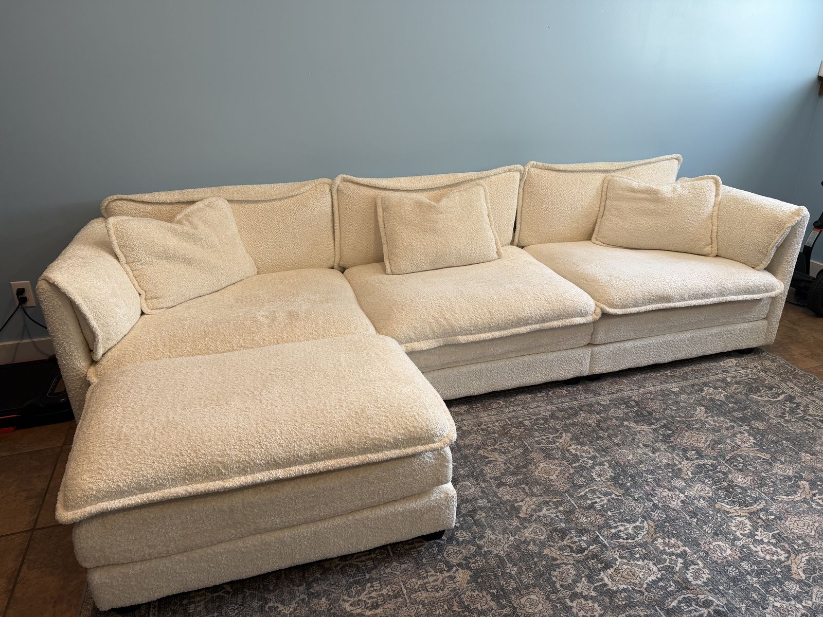 Sectional L Shaped Couch