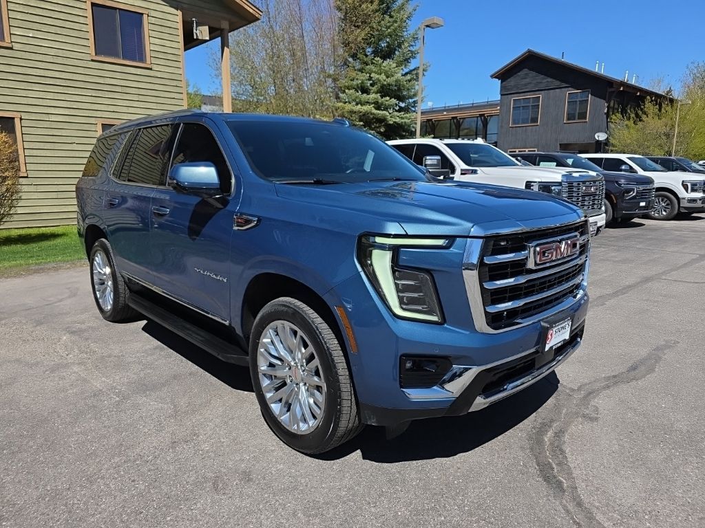 2025 GMC Yukon Elevation