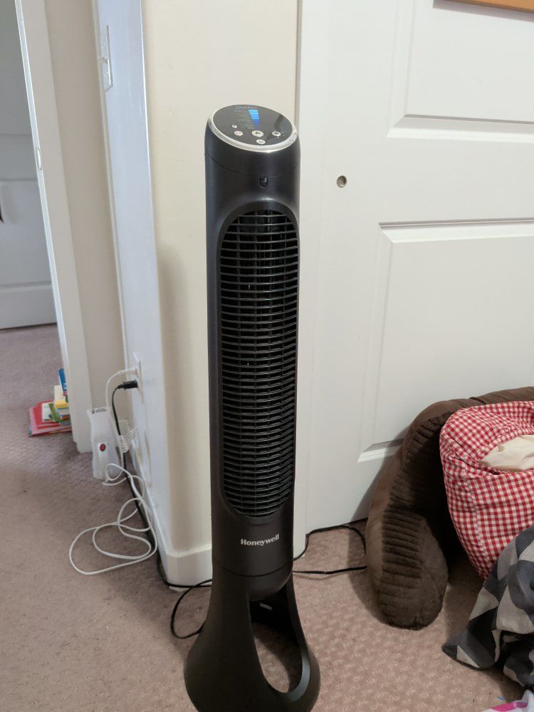 Honeywell QuietSet HYF290B 8-Speed Whole Room Tower Fan with Remote Control