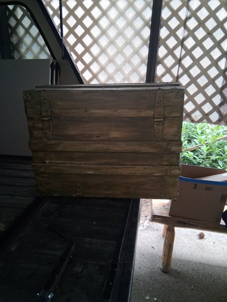 Main image 3