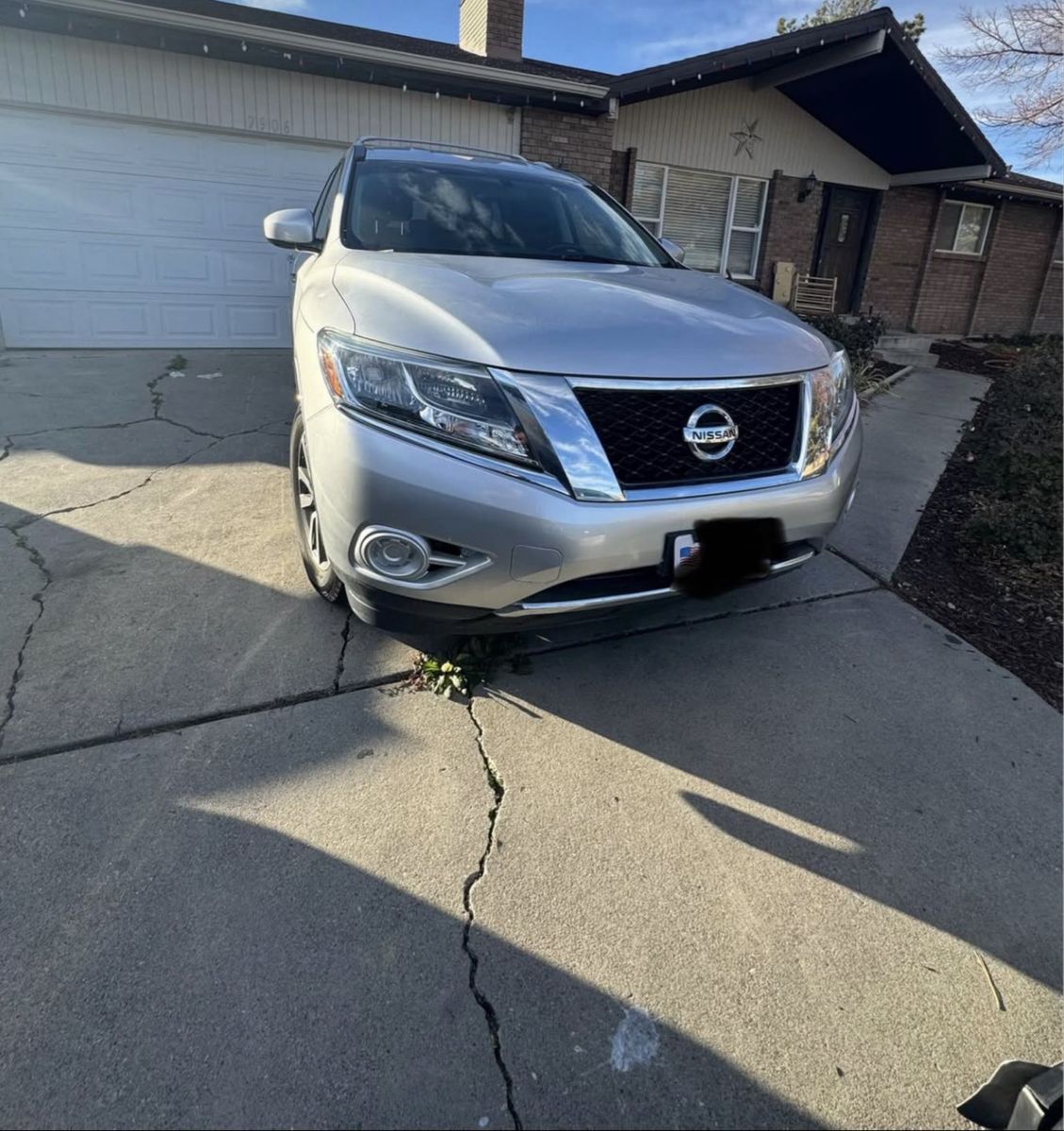 2013 NISSAN PATHFINDER SV