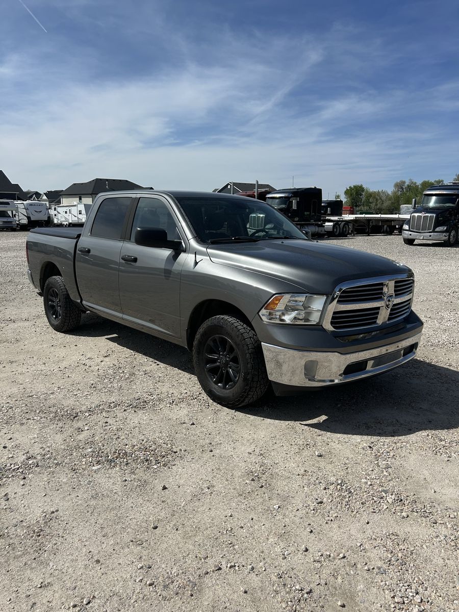 2013 RAM 1500 ST