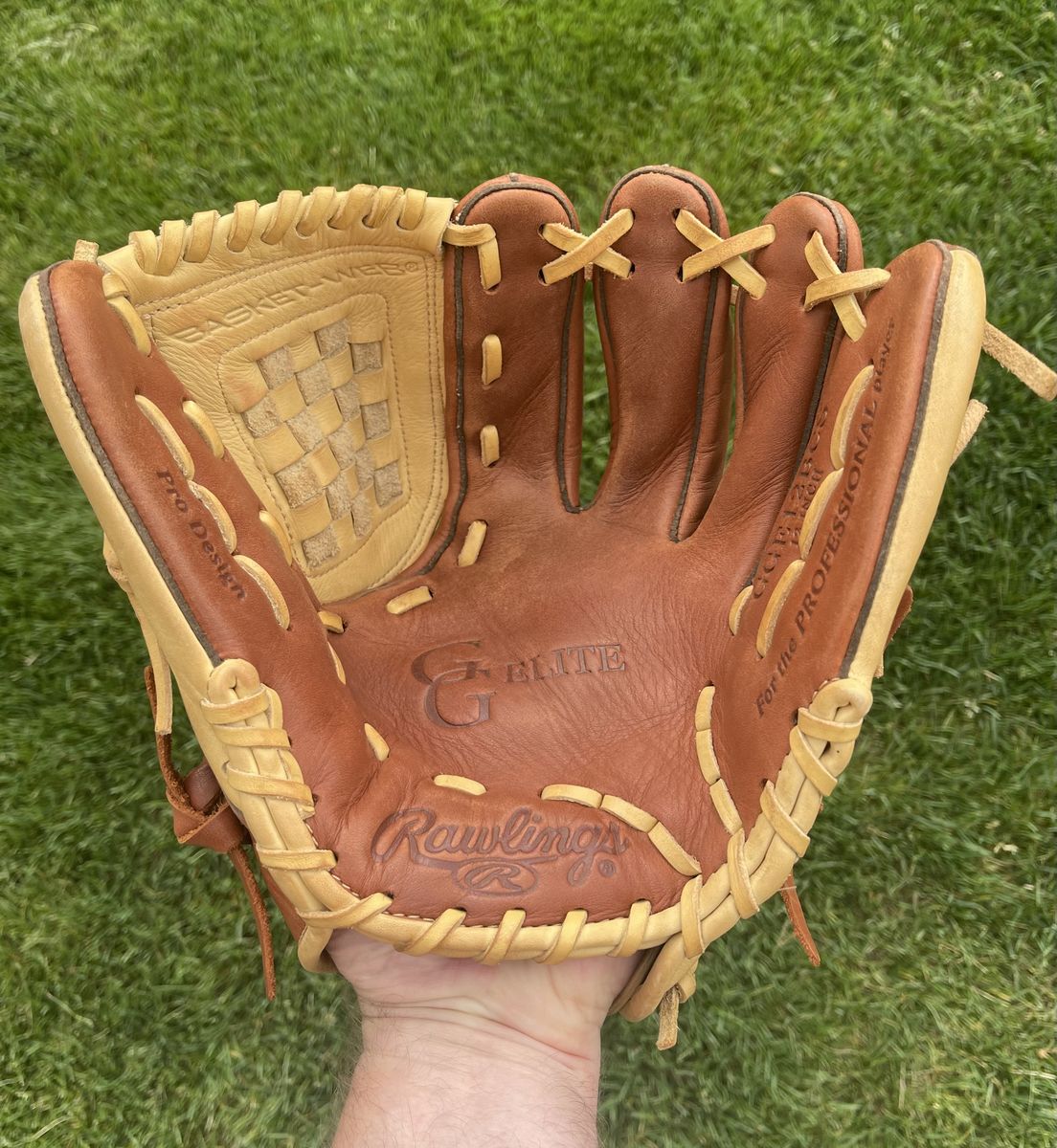 Rawlings Gold Glove Elite 12 in. Baseball Glove