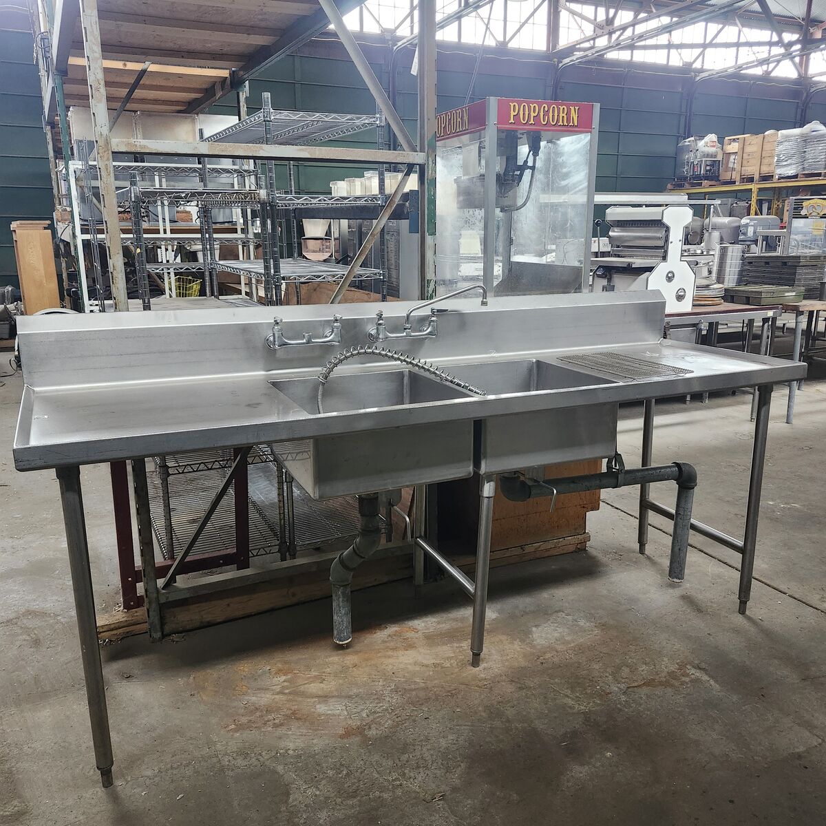 Single Compartment Sink With left side drain board.