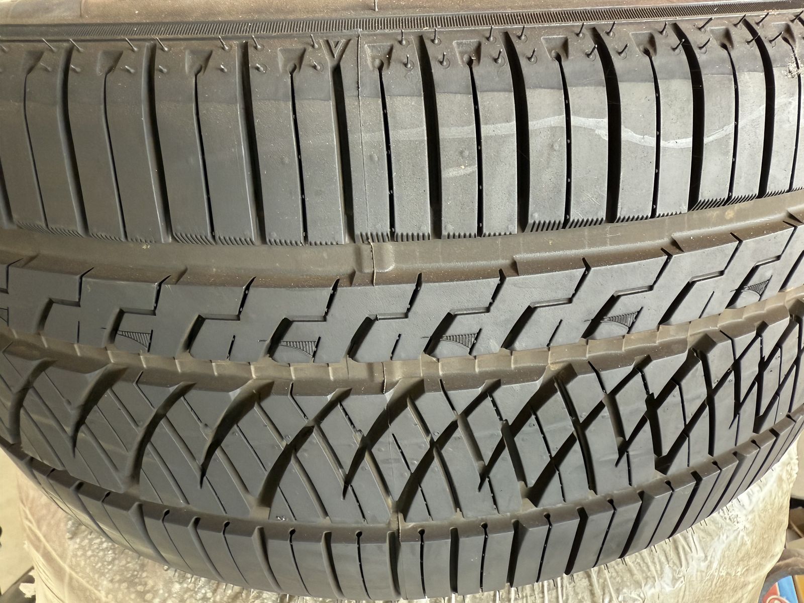 Falken 245/40R18 A/S