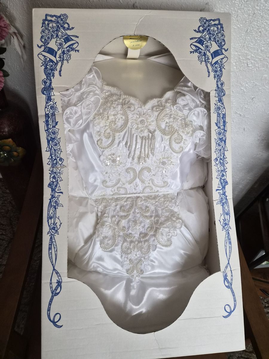 Size 10 1997 wedding dress