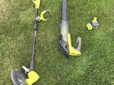 Ryobi ONE+ 18V Cordless String Trimmer/Edger & Leaf Blower Combo Kit w/ Battery & Charger