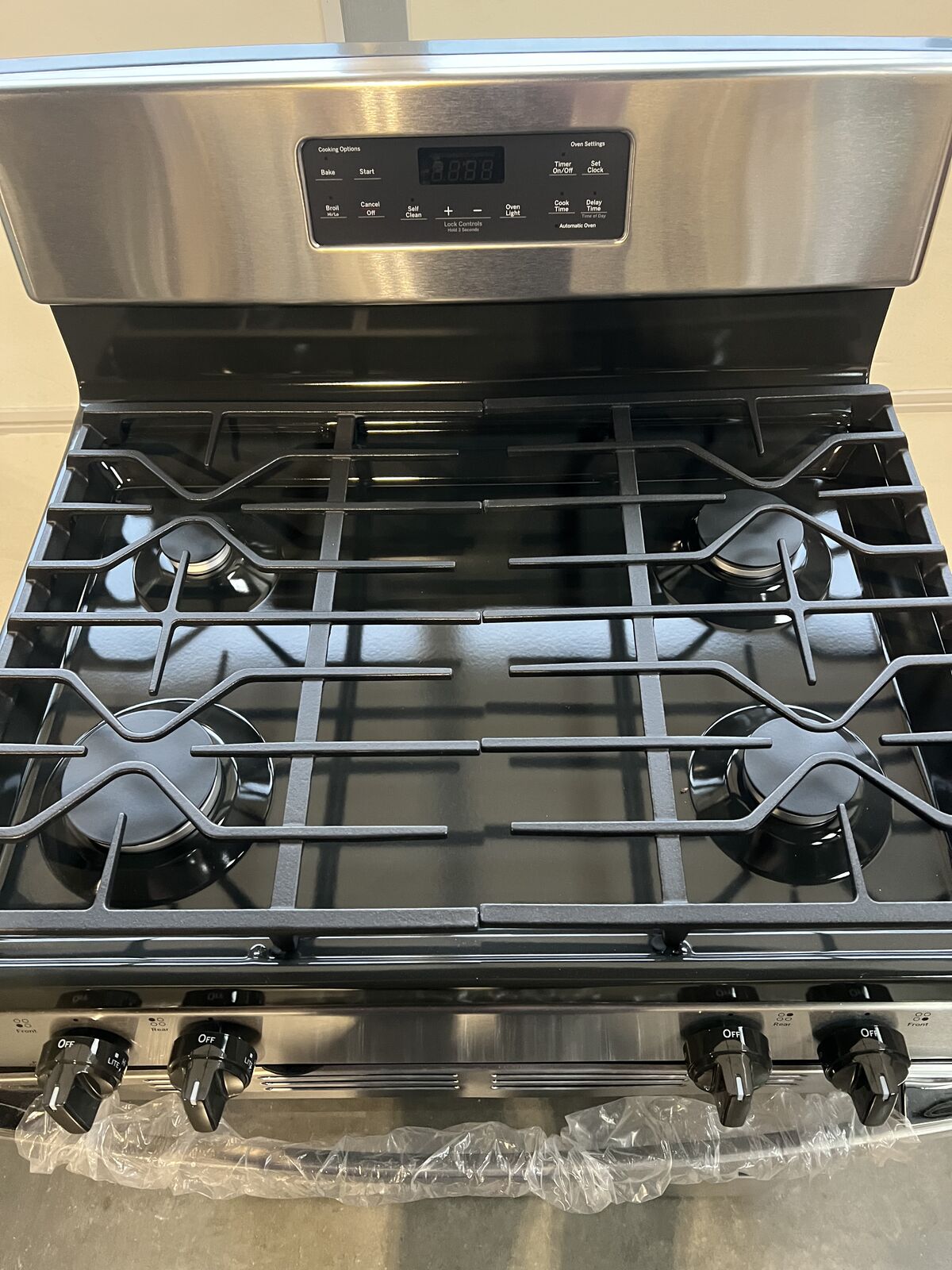 GE 4 Burner Gas Range