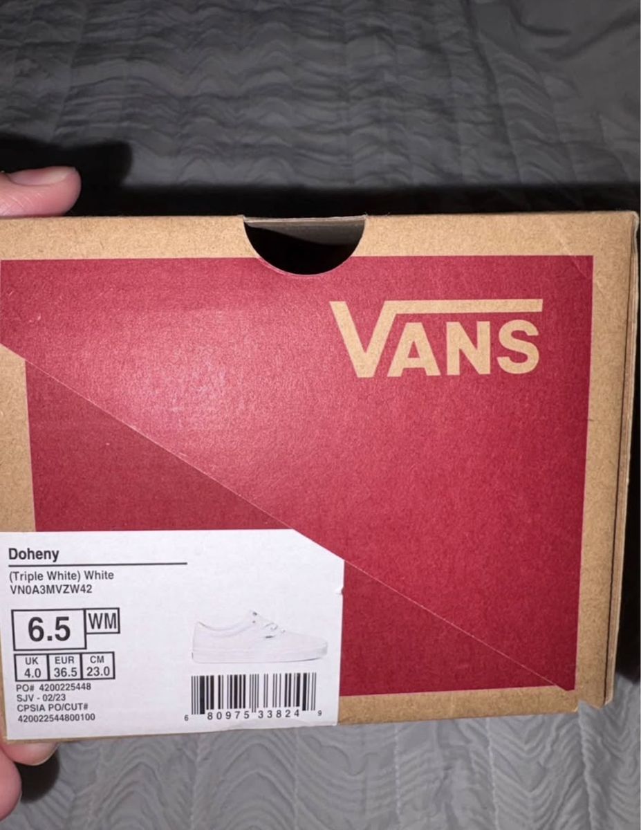 Vans Triple White Women's Sneakers Size 6.5