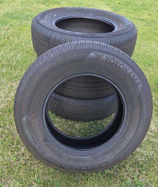 265/70r18 Yokohama Geolander X-CV tires