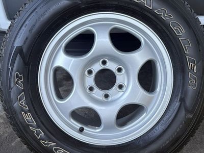 Goodyear Wrangler 275 65R18 Tire & Wheel