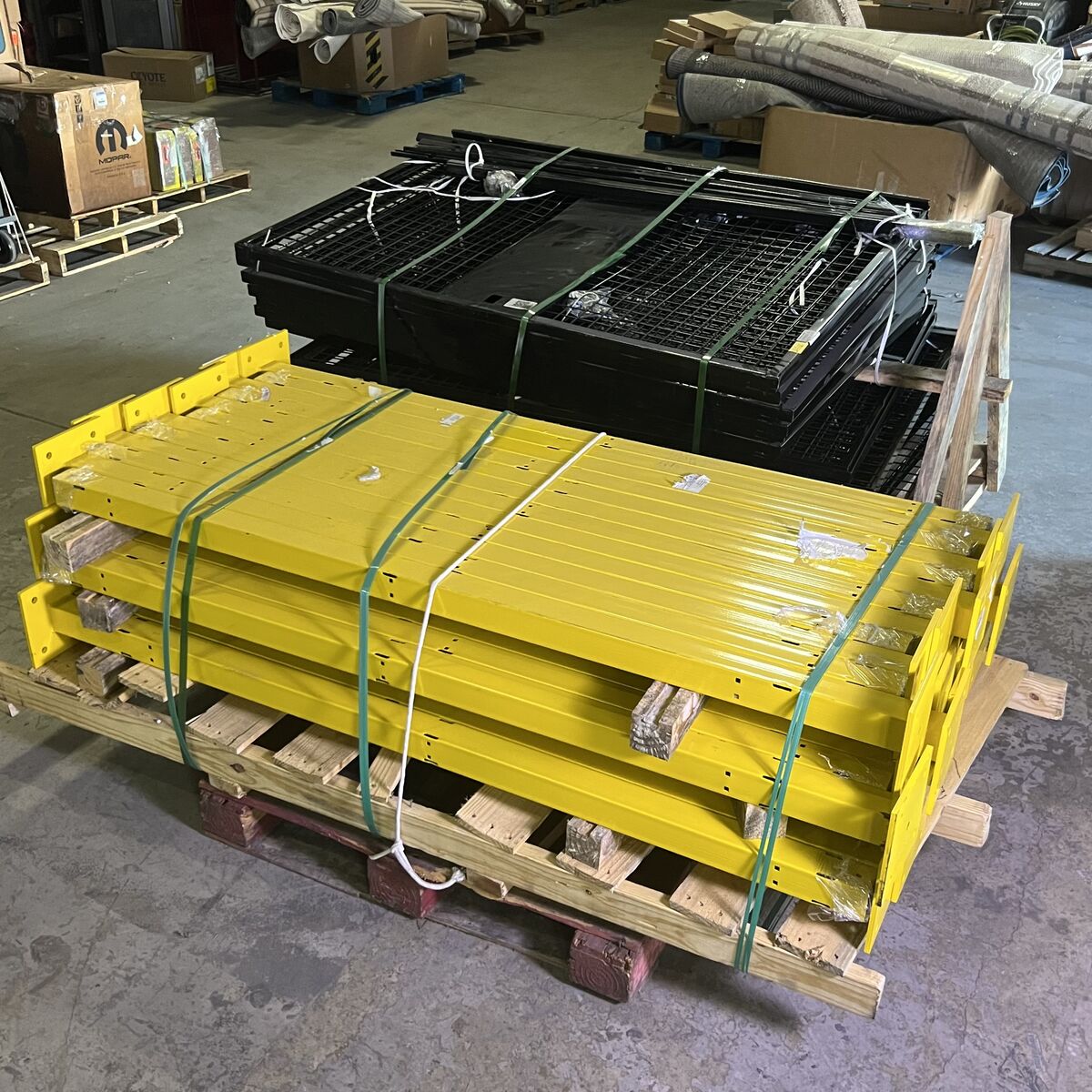 VELOX Machine Guard, Swing Door Sz 46"W x 66"H x 6'H High Posts