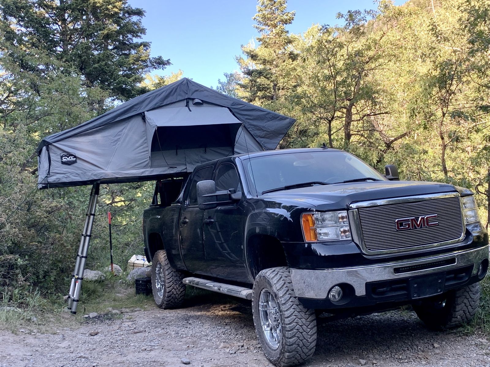 Roof top tent