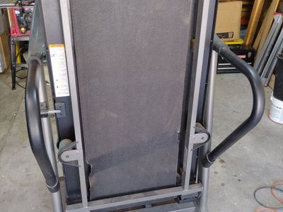Reebok Folding Treadmill with Air Shock Cushioning